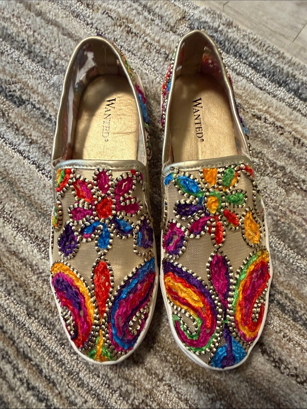 Wanted Shoes Renoir Boho Embroidered Slip-On Sneakers Gold Multi Size 6.5